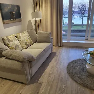 waterfront-apartment-406-riverside-drive-block-3.edinburghhotelsuk.org/