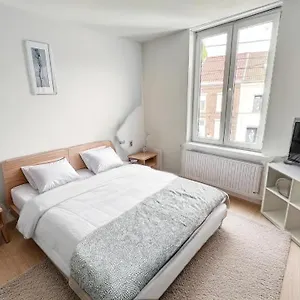 Gare 173d Bruxelles-charleroi-airport Appartement Charleroi