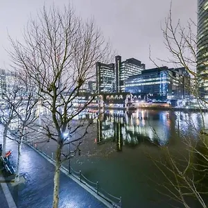 41-millharbour-luxury-apartments.cambridgehotelsuk.com/